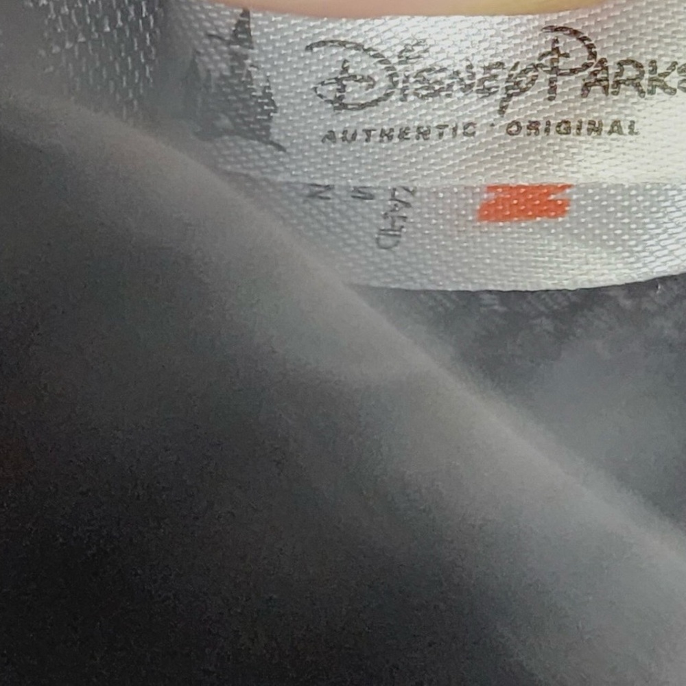 Minnie Mouse tablet case/crossbod Like New - Picture 8 of 8